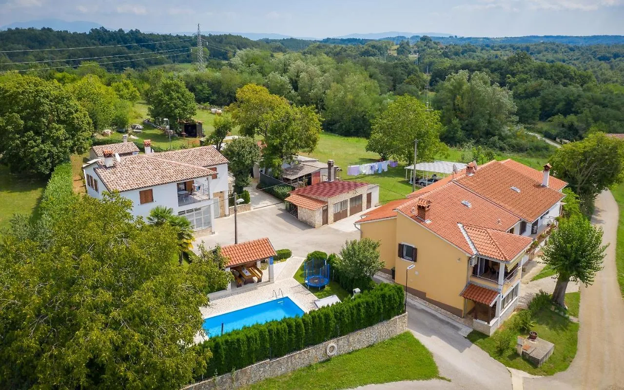Villa Semy Pazin Сasa de vacaciones